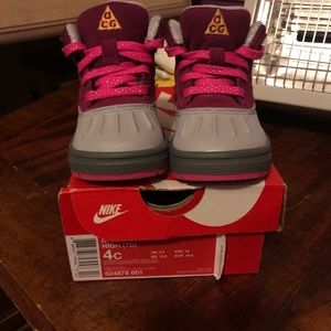 Toddler Nike Boots